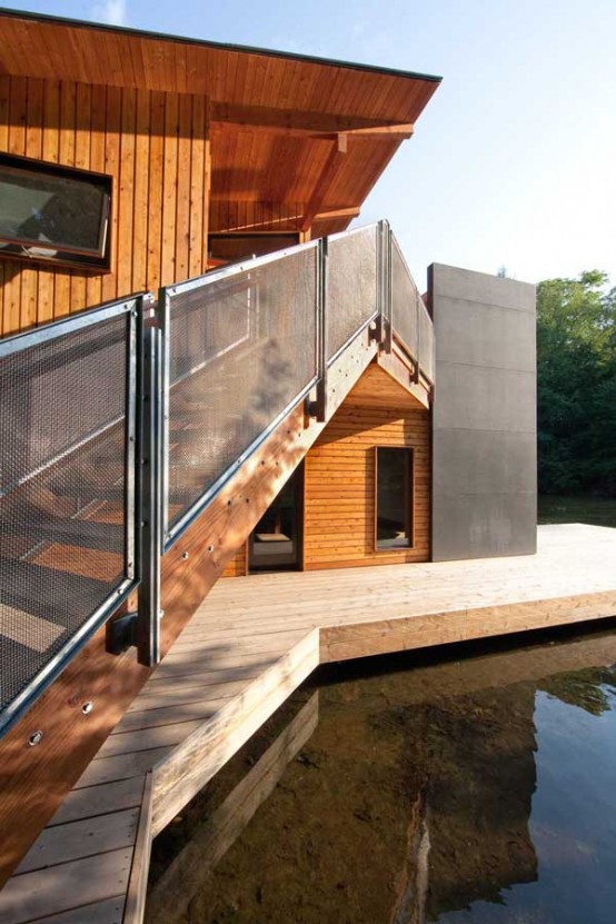 Minimalist House Of Natural Wood