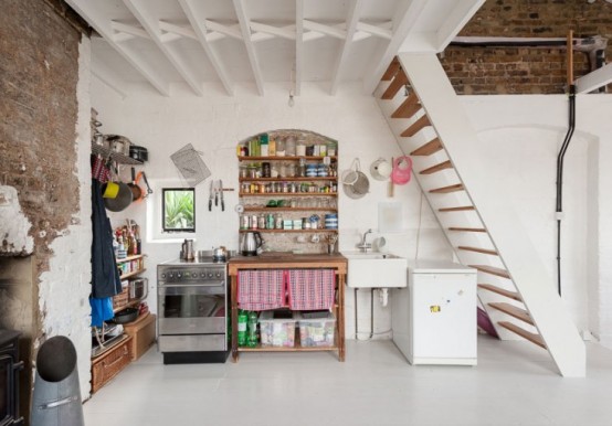 Modern And Fresh House Of An Old Workshop
