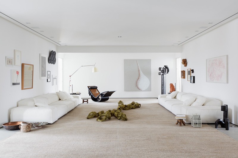 Modern Art Collectors Family Home In White And Neutrals