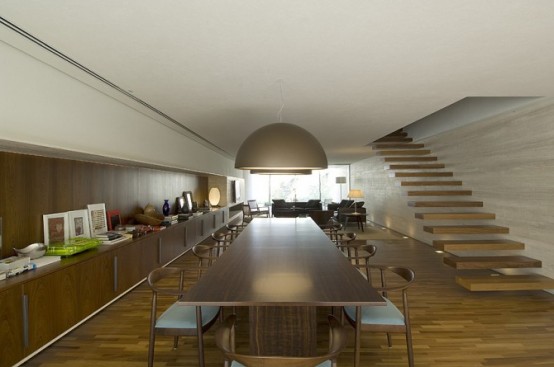 Modern Brazil House With Rooms That Could Be Opened Or Closed