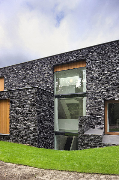 Modern Forest House Finished With Stone Bosvilla Soest Modern Forest House Finished With Stone Bosvilla Soest