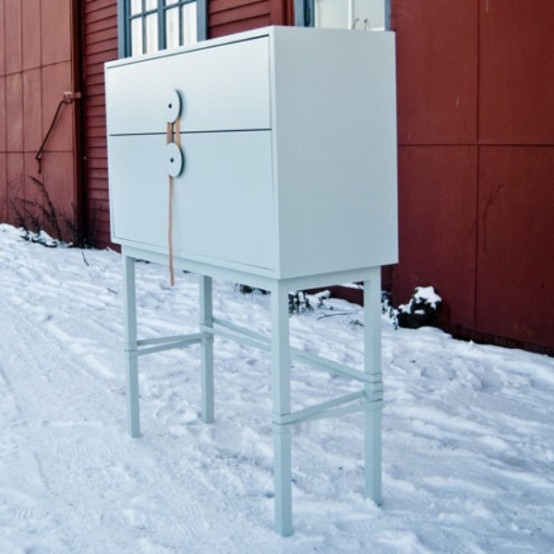 Modern Furniture With Reels And Wheels
