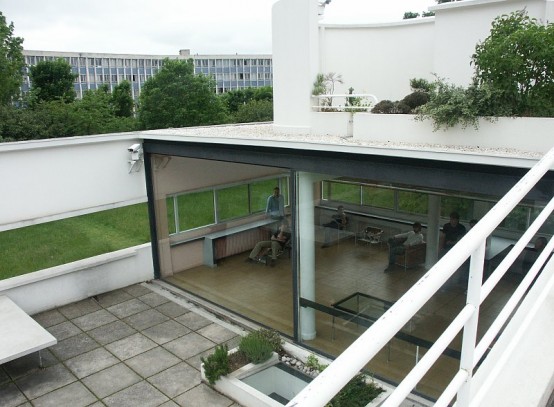 Modern House Design VILLA SAVOYE