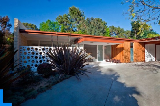 Modern House In Warm Shades