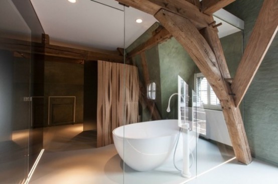 Modern House With Exposed Beams And Trees Decor Theme