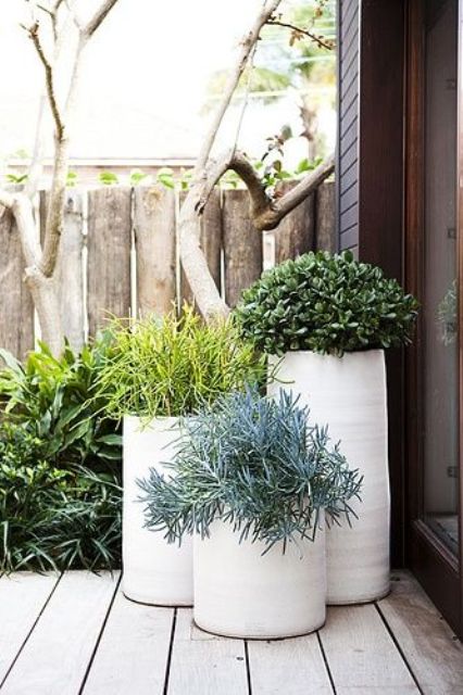 37 Modern Planters To Make Your Outdoors Stylish - DigsDigs