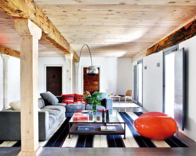 Modern Renovation Of A Rustic House