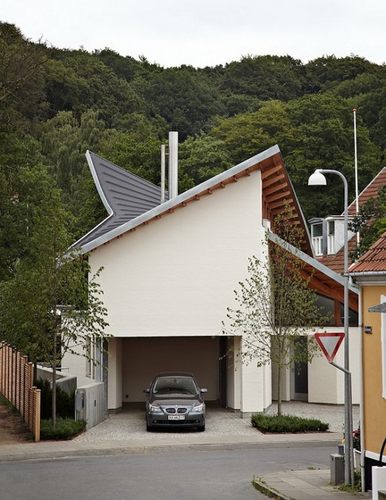 Modern Scandinavian House With A Futuristic Touch
