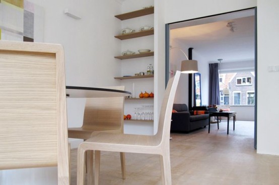 Modern Transformable And Bright House With A Cozy Vibe