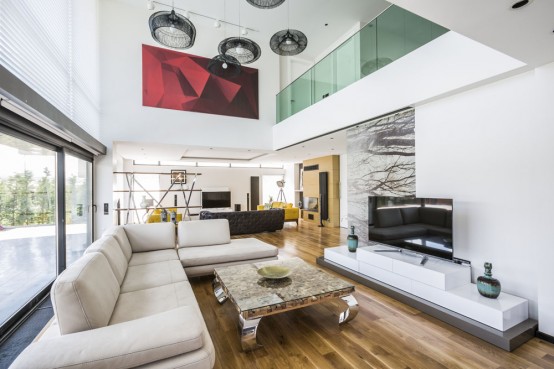 Modern Turkish City Home Design With Glass Walls Digsdigs