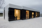 Modular Sleek White House Design