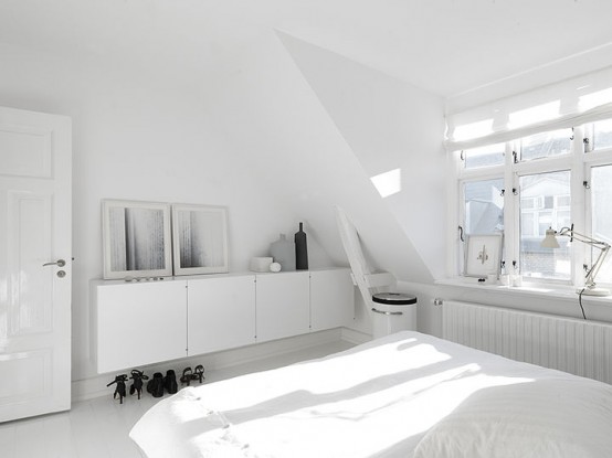 Monochromatic Minimalist Townhouse In Copenhagen