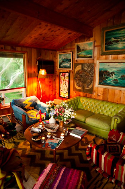Moody Living Room With Colorful Furniture Moody Living Room With Colorful Furniture