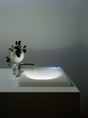 Neorest Le By Toto Bathroom Collection With Led Fixtures
