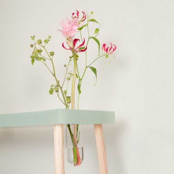 No.1 Writing Table With A Vase, A Lamp And A Storage Space