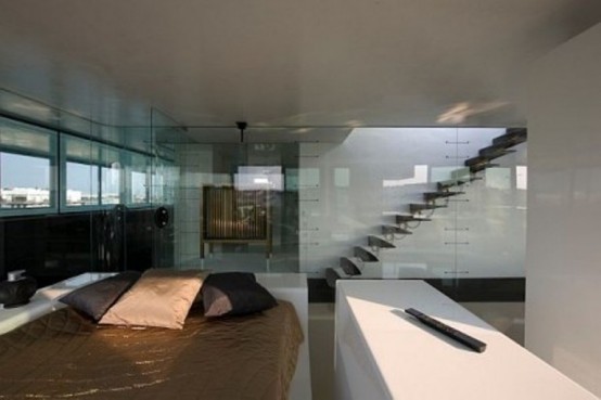 Original Penthouse With Glass Doors Everywhere