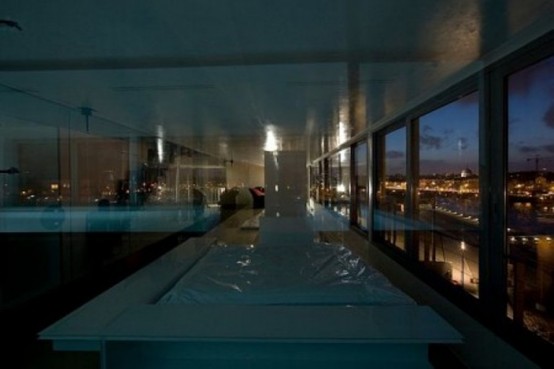 Original Penthouse With Glass Doors Everywhere