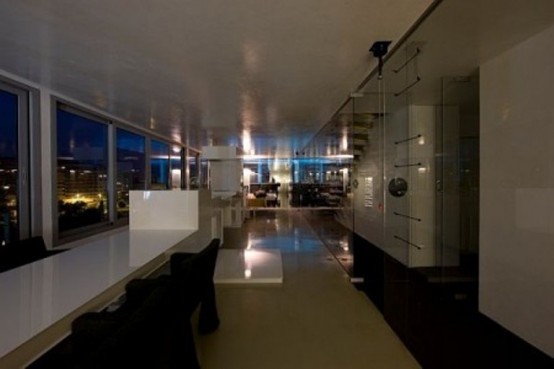Original Penthouse With Glass Doors Everywhere
