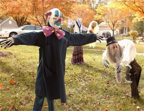 Grab all the attention to your outdoor decor with life-sized serial killers figures.