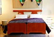 Petalo Double Bed