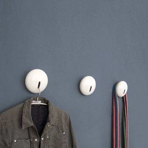 Modern and Minimalist Porcelain Wall Coat Rack