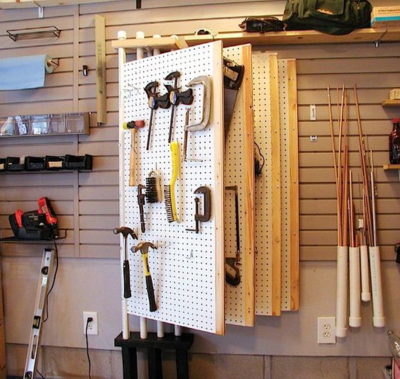 34 Practical And Comfortable Garage Organization Ideas 