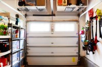 practical-and-comfortable-garage-organization-ideas-18
