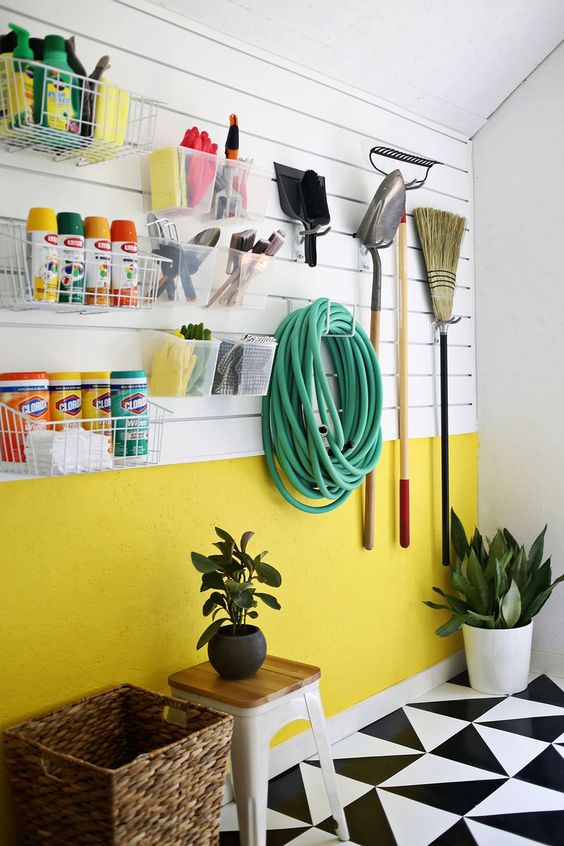 34 practical and comfortable garage organization ideas