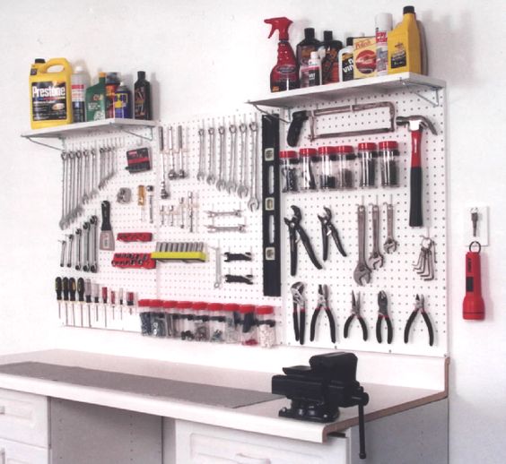 Picture Of practical and comfortable garage organization ideas  34