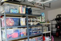 practical-and-comfortable-garage-organization-ideas-8