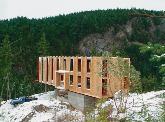 Prefab House on the Hill in Remote Location