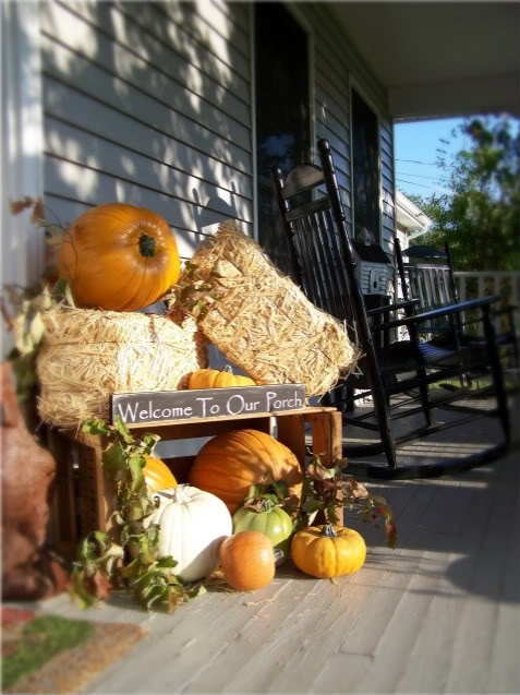 Pretty Fall Porch Decor Ideas