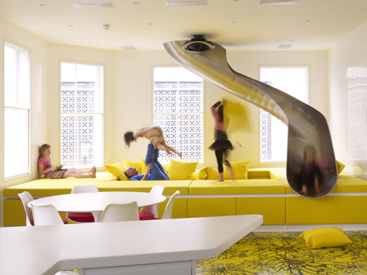 Cool And Fun Living Space – Rainbow House