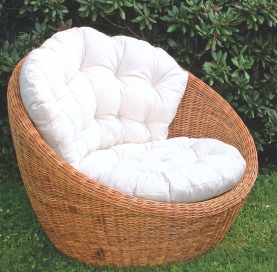 Rattan Lounge Chairs For Outdoor Decor