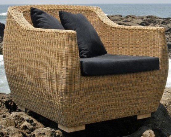 Rattan Lounge Chairs For Outdoor Decor