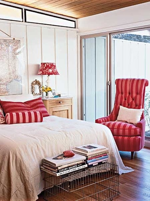 Rooms with Red Walls - Red Bedroom and Living Room Ideas