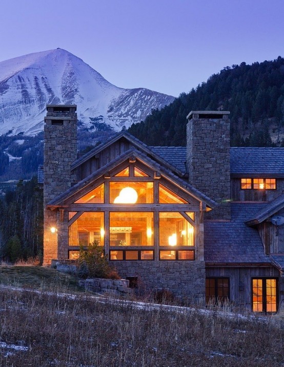 Redux House In The Mountains: Rustic Combined With Modern