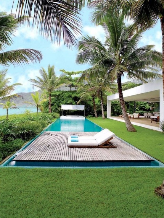 Relaxing Andinviting Pool Nooks To Get Inspired