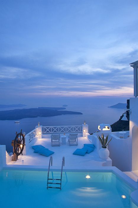 Relaxing Andinviting Pool Nooks To Get Inspired