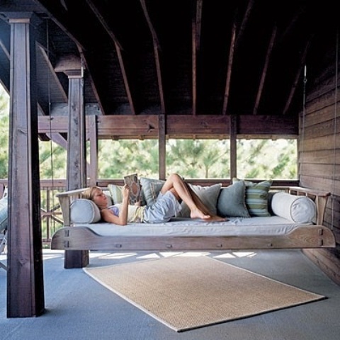 39 Relaxing Outdoor Hanging Beds For Your Home - DigsDigs