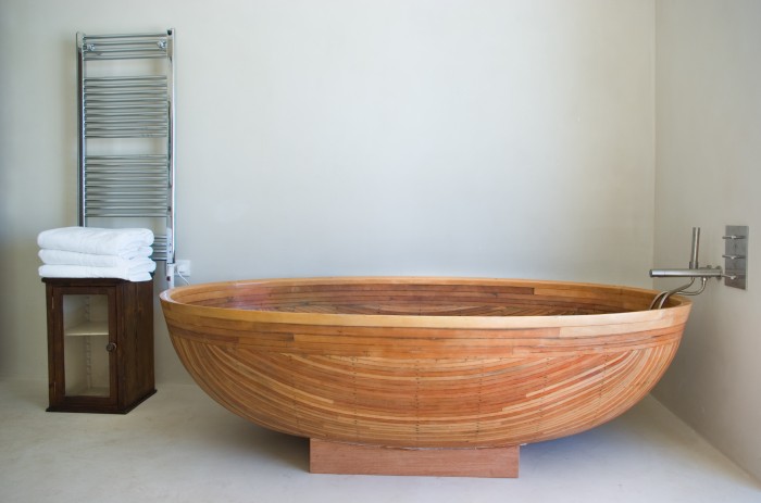 Relaxing Soaking Tubs With Cool Therapeutic Designs