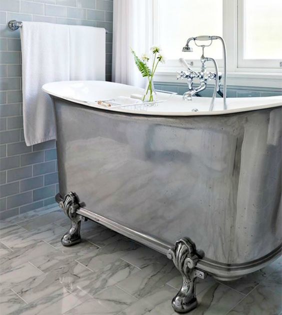 Picture Of relaxing soaking tubs with cool therapeutic designs  12
