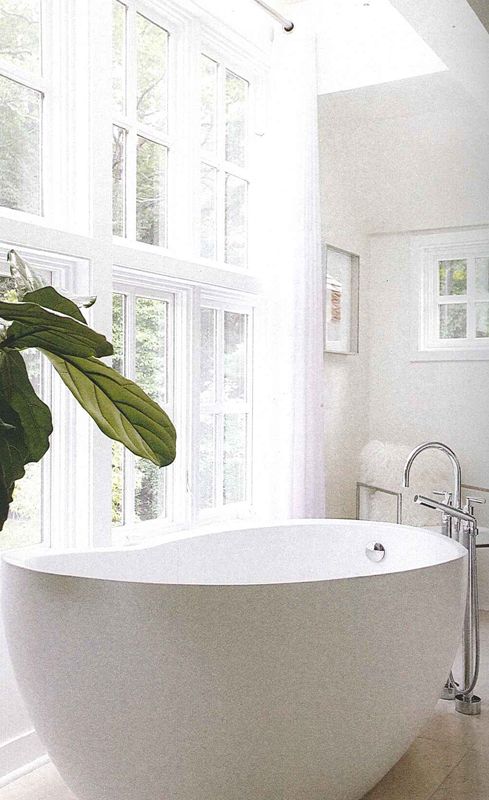 Relaxing Soaking Tubs With Cool Therapeutic Designs