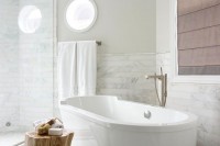 relaxing-soaking-tubs-with-cool-therapeutic-designs-26