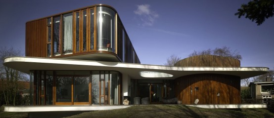 Retro Futuristic House Design by Mecanoo Architecten - DigsDigs
