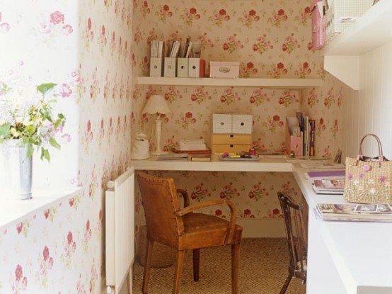 Retro Like Home Office Nook