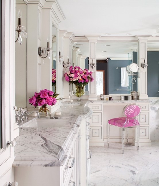 Romantic And Peaceful Bathroom Of Marble