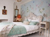 Romantic Bedroom With Birds Wallpaper