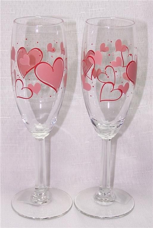 Romantic Table Decor Variants For The Best Valentine's Day