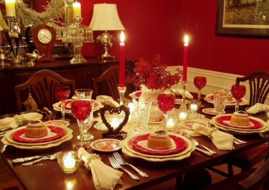 Romantic Valentine's Day Table Settings